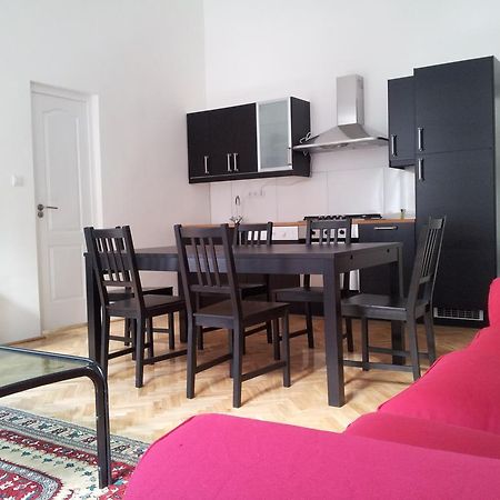 Anna 2 Bedrooms 2 Bathrooms 6 Bikes 부다페스트 객실 사진